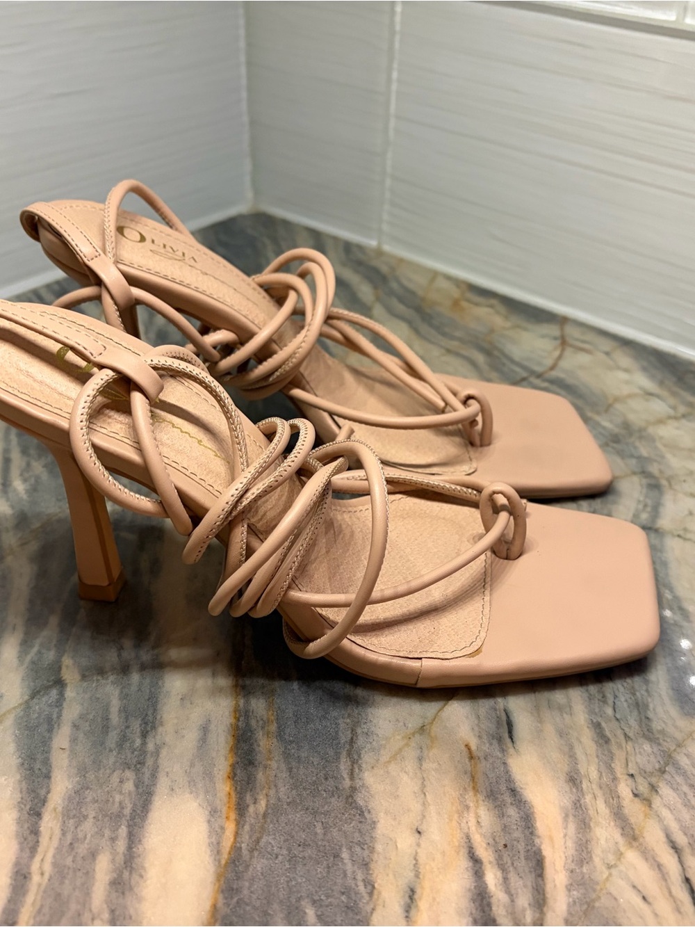 Olivia Jaymes nude strappy stiletto heels Square Toe Lace Up 7.5